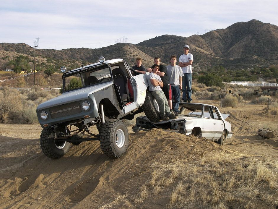 Isa's International Harvester parts and restoration work